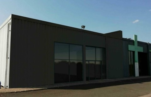 Vente Local commercial , 7320 pi2 à Mont-de-Marsan (40000) en France