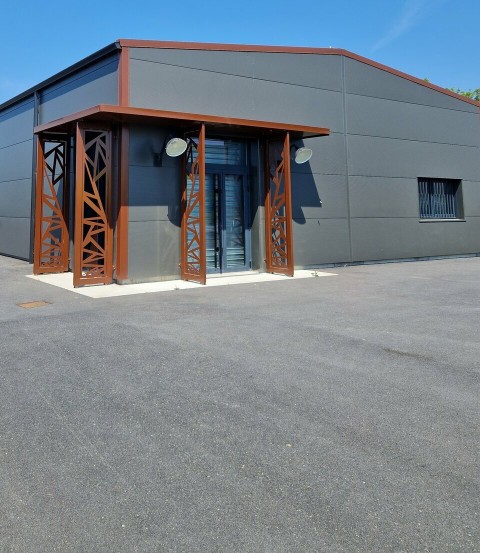 Vente Local commercial Local d'activité / Entrepôt, 205 m2 à Savenay (44260)
