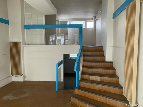 Vente Local commercial , 67 m2 à Saint-Nazaire (44600), dans le centre ville