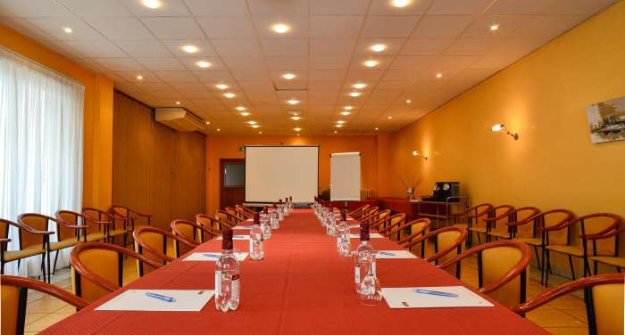 Vente Hôtel restaurant dans les Landes (40), dans un quartier d'affaires et administratif