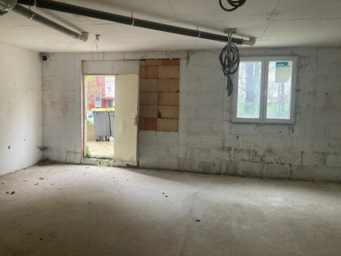 Vente Murs commerciaux, 88 m2 à Thorigny-sur-Marne (77400) en France