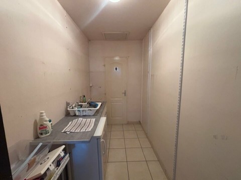 Vente Bureaux / Locaux professionnels, 119 m2 à Monteux (84170)