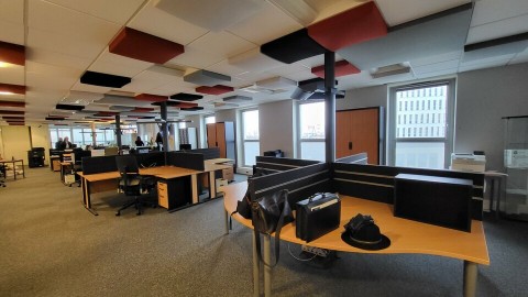 Vente Bureaux / Locaux professionnels, 295 m2 à Saint-Nazaire (44600)