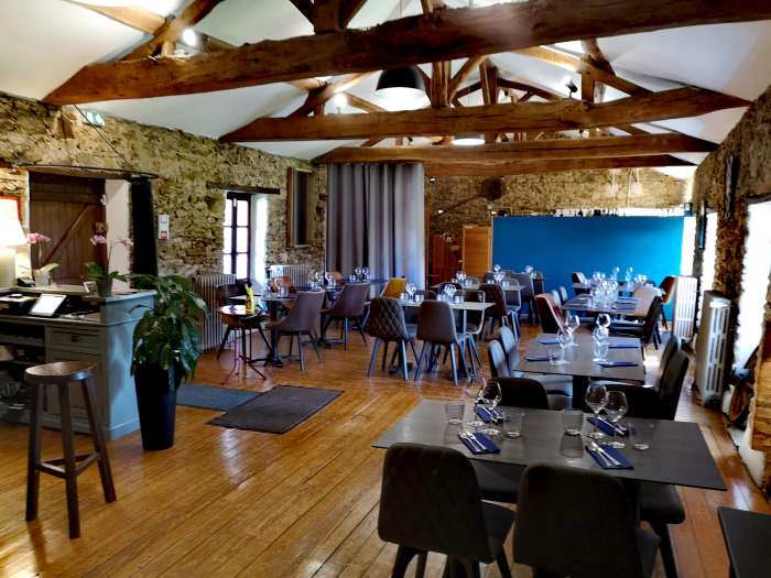 Vente Restauration semi-gastronomique au cœur Bocage vendéen, proche des Herbiers (85500) en France