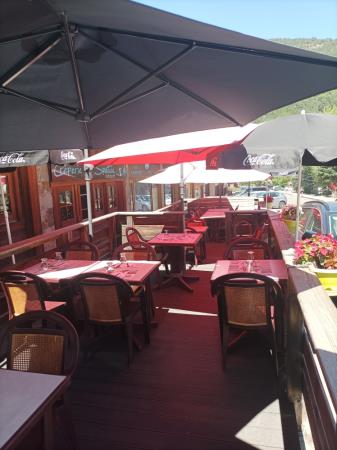 Vente Crêperie, Sandwicherie / Snack 36 couverts avec terrasse dans les Hautes Alpes (05)