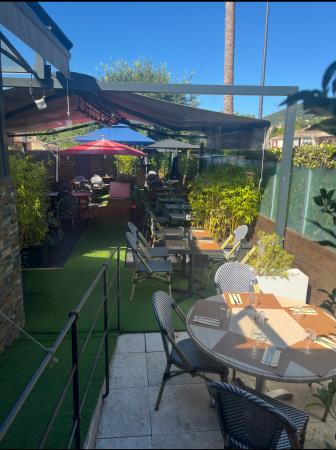 Vente Brasserie, Restaurant, Bar 140 couverts avec terrasse dans les Alpes Maritimes (06) en France