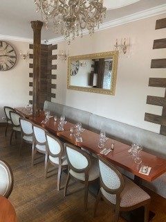 Vente Crêperie, Pizzeria, Restaurant 70 couverts avec terrasse dans une zone fréquentée, à Paris (75004)