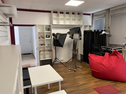 Vente Immeuble de bureaux, à Épinay-sur-Seine (93800)