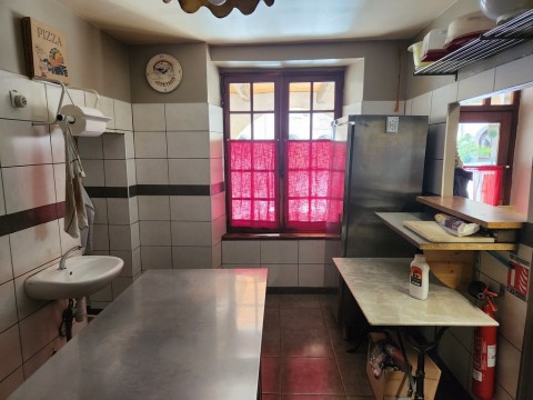 Vente Pizzeria, Restaurant licence IV 35 couverts avec terrasse à Layrac (47390)