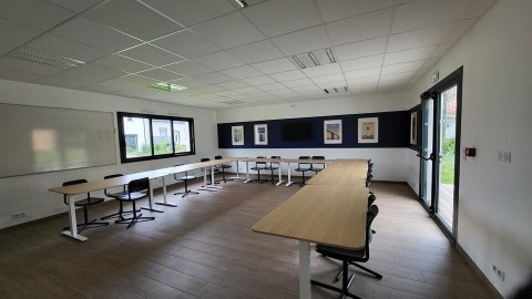 Vente Bureaux / Locaux professionnels, 183 m2 à Saint-Nazaire (44600)