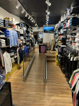 Vente Local commercial , 65 m2 à Évian-les-Bains (74500) en France