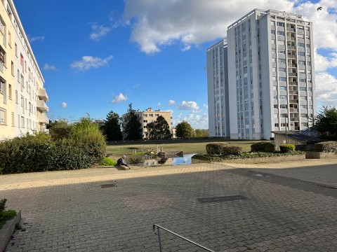 Vente Bureaux / Locaux professionnels, 267 m2 à Hérouville-Saint-Clair (14200)