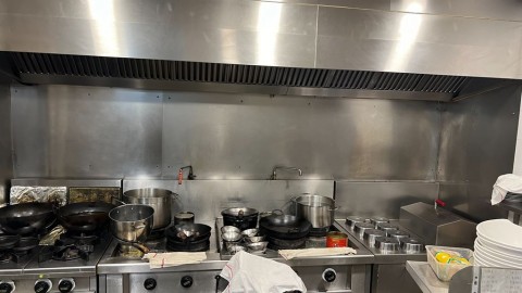 Vente Restaurant avec terrasse dans un quartier de bureaux et d'habitation, à Paris (75008)