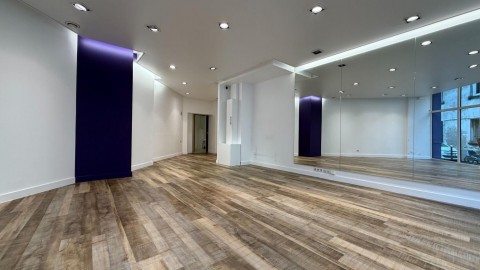 Vente Local commercial , 560 pi2 à Nantes (44000) en France