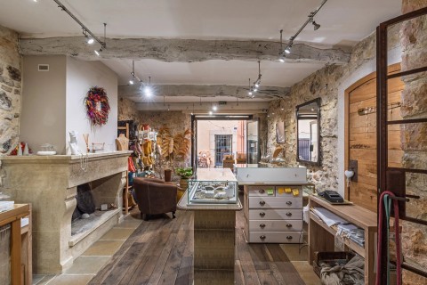 Vente Murs commerciaux, 34 m2 dans une zone dynamique, à Valbonne (06560) en France