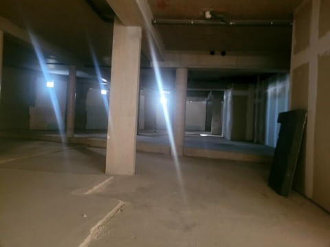 Vente Local commercial de 600 m2 avec extraction à Montreuil (93100) en France