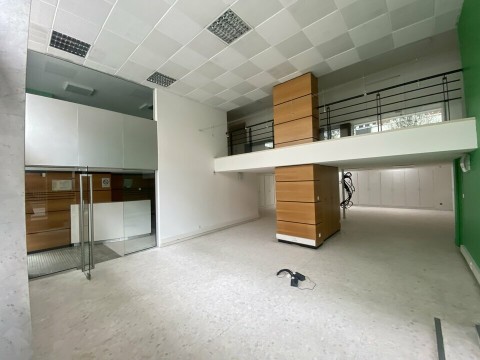 Vente Bureaux - local commercial de 383 m2 dans un quartier commercial attractif, à Toulouse (31000) en France