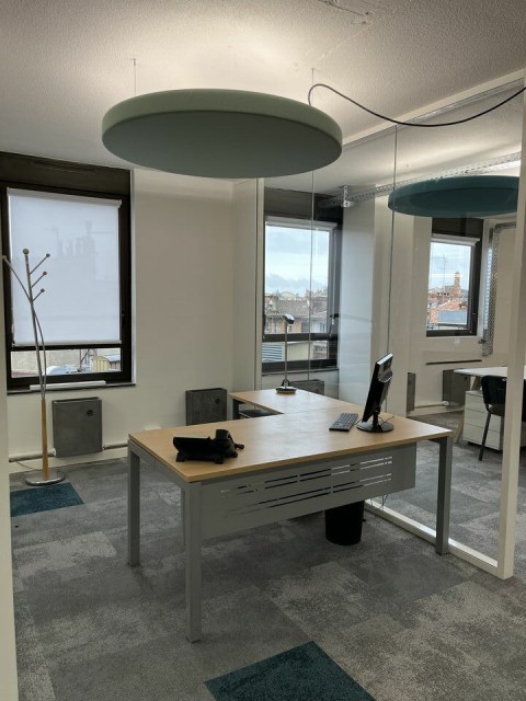 Vente Bureaux / Locaux professionnels, 137 m2 à Toulouse (31000) en France