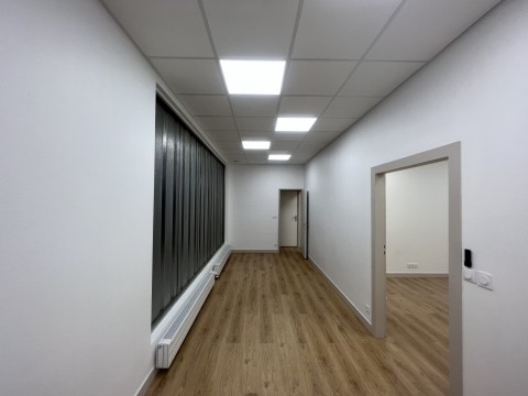 Vente Murs commerciaux, 90 m2 à Paris 15ème (75015) en France