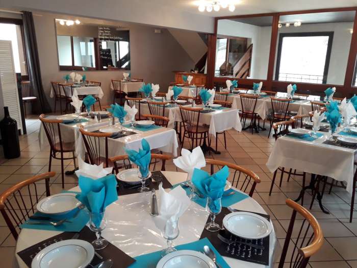 Vente Bar, brasserie, pizzeria en centre ville de Riscle (32400)