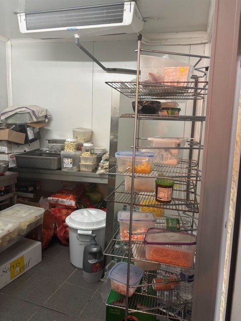 Vente Restaurant 25 couverts dans une rue piétonne et commerçante à Lagny-sur-Marne en France