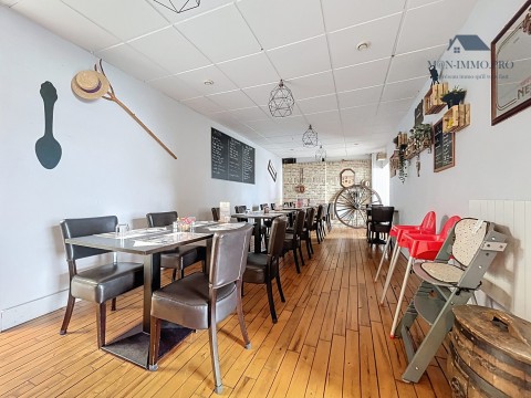 Vente Restaurant 40 couverts avec terrasse en plein centre ville, à Nieppe (59850) en France