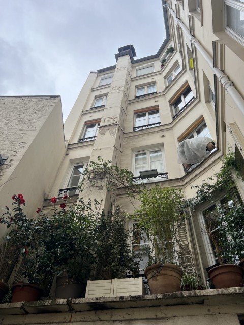 Vente Restaurant licence IV 60 couverts avec terrasse dans une rue dynamique à fort passage piéton, à Paris (75012)