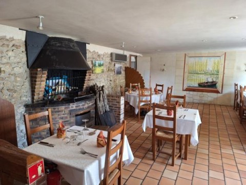 Vente Restaurant licence IV près de Loches (37600) en France