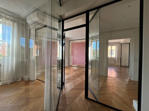 Vente Bureaux / Locaux professionnels, 287 m2 à Toulouse (31000) en France