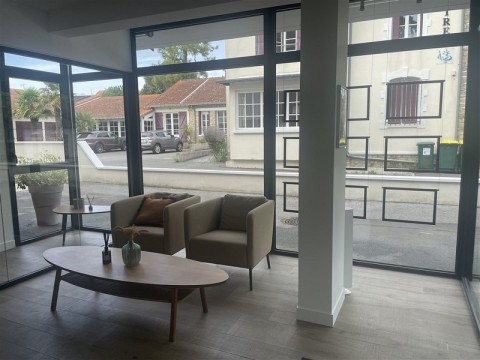Vente Local commercial de 43 m2 en plein centre ville, à La Baule-Escoublac (44500) en France