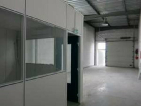 Vente Local d'activité / Entrepôt, 156 m2 à Vénissieux (69200)