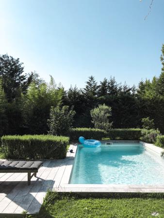 Vente Vente et pose de piscines, travaux paysagers en Charente Maritime (17) en France