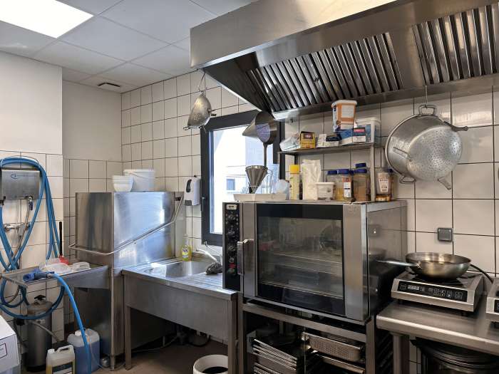 Vente Boucherie, charcuterie, traiteur sur un axe traversant et principal, dans le Vaucluse (84) en France