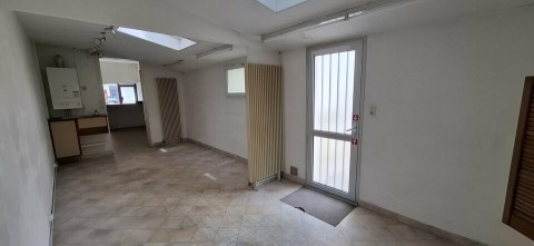 Vente Bureau/ local commercial de 100 m2 à Saint-Nazaire (44600)