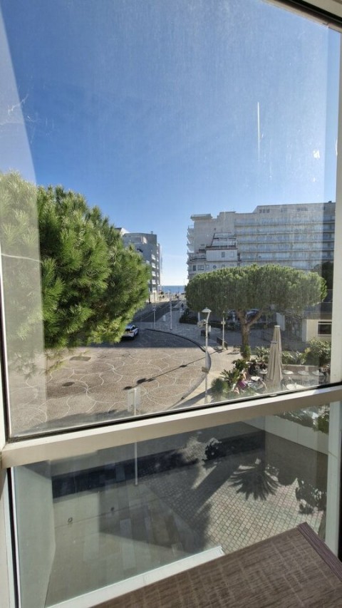 Vente Local commercial de 462 m2 dans une avenue fréquentée, à La Baule-Escoublac (44500) en France