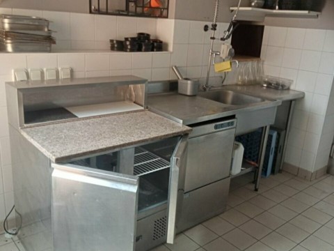 Vente Bar avec terrasse à Loué (72540) en France