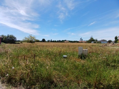 Vente Terrain, 767 m2 à Narrosse (40180) en France