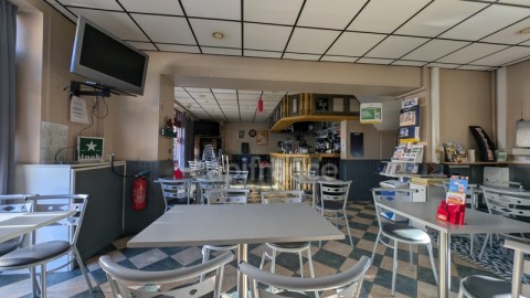 Vente Bar, PMU avec terrasse sur un axe passant, proche d'Argentan (61200)