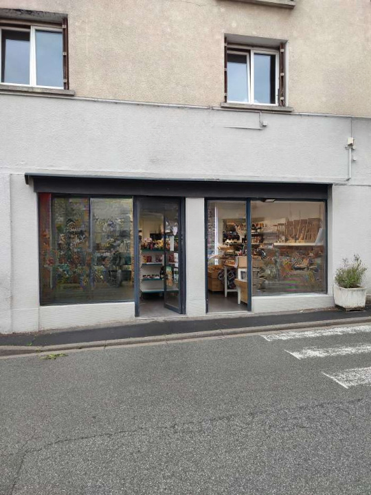 Vente Boulangerie sous enseigne franchisée à l'Est de Clermont-Ferrand, proche du Pont-du-Château, à Beauregard-l'Évêque (63116) en France