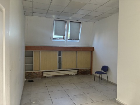 Vente Bureaux / Locaux professionnels, 12 m2 à Villiers-le-Bel (95400) en France