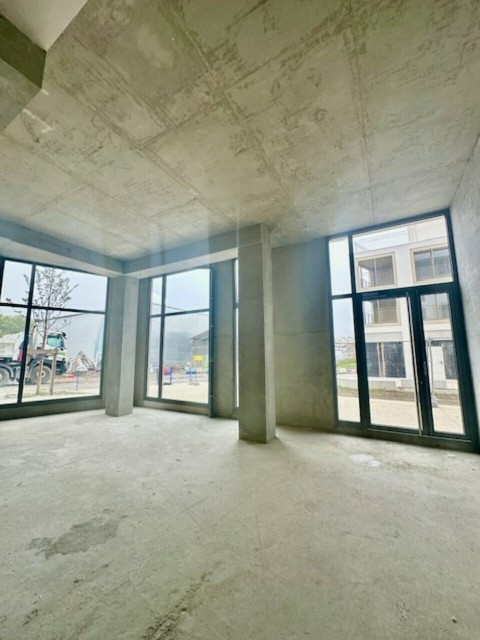 Vente Local commercial , 92 m2 à Chambéry (73000) en France