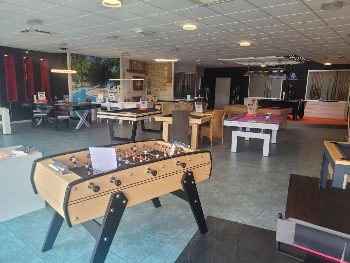 Vente Conception, personnalisation et vente de billards et baby-foot sur un emplacement N°1, en Loire Atlantique (44) en France