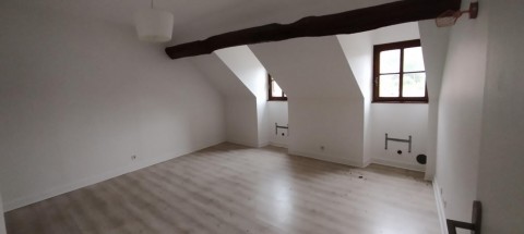 Vente Immeuble mixte de 157 m2 à Pouilly-en-Auxois en centre ville (21320) en France