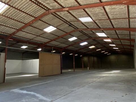 Vente Local commercial , 12920 pi2 à Aucamville (31140) en France