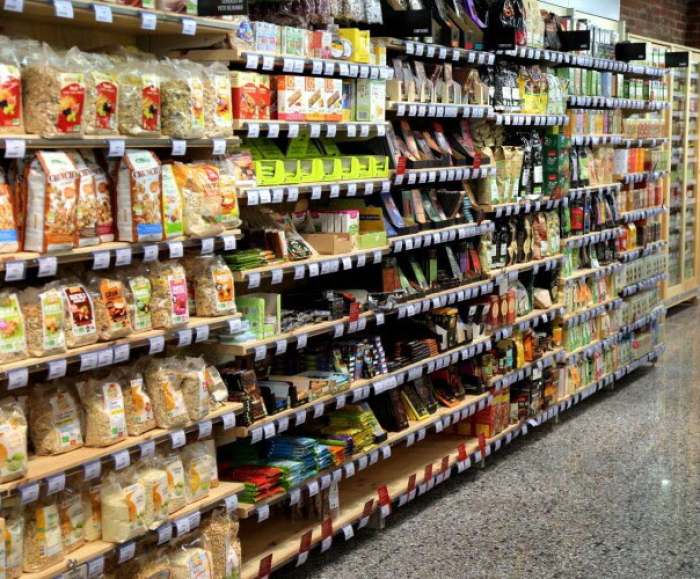 Vente Supermarché spécialisé BIO dans une zone commerciale, à Bordeaux agglomération (33000) en France