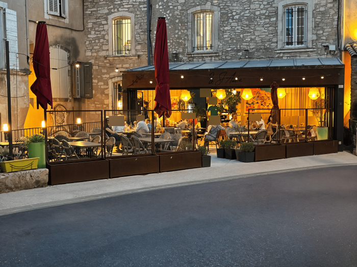 Vente Restaurant de charme avec vue panoramique Luberon, à Bonnieux (84480)