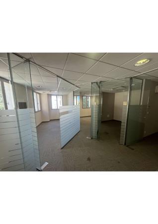 Vente Local commercial , 2800 pi2 à Cavaillon (84300) en France