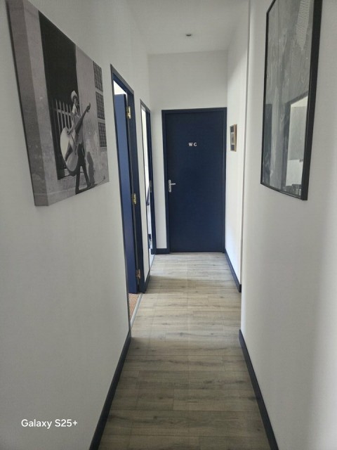 Vente Local commercial de 88 m2 idéal pour une activité recevant du public dans un quartier dynamique, à Nantes (44000) en France