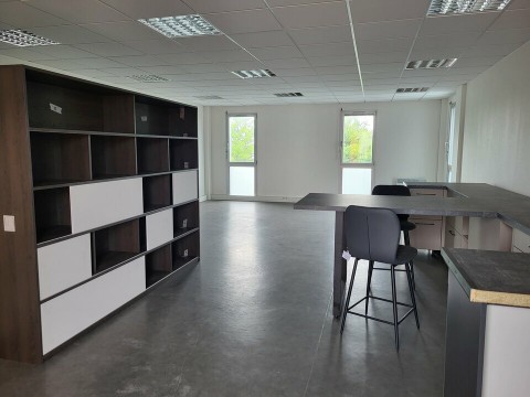 Vente Bureaux / Locaux professionnels, 55 m2 à Pornic (44210) en France