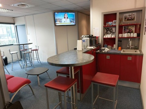 Vente Immeuble de bureaux de 750 m2 dans une zone tertiaire dynamique, à Nantes (44000) en France